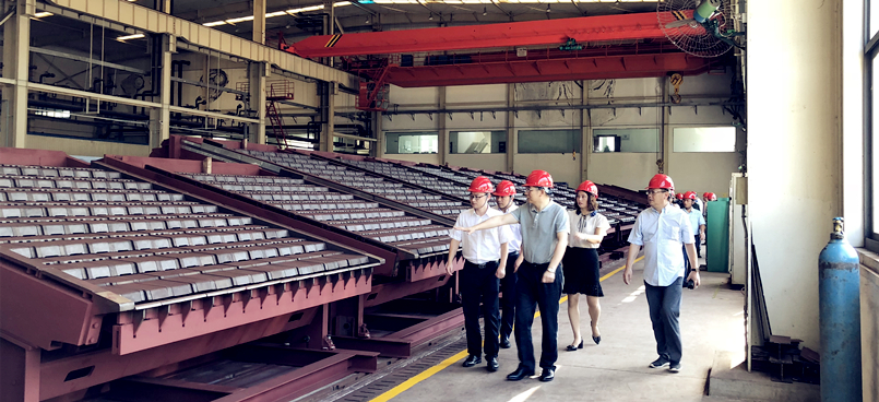 3参观康恒环境无锡装备制造工厂_副本.jpg 3参观康恒环境无锡装备制造工厂_副本.jpg